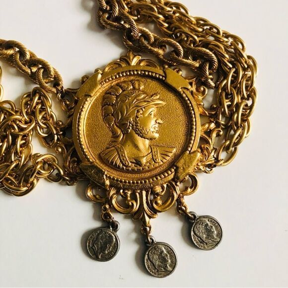 Gold Coin Chain Belt - Picture 2 of 5